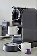 The Daytona, Autograph Collection