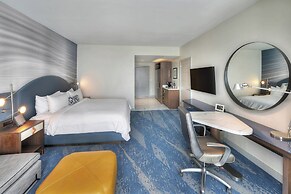 The Daytona, Autograph Collection