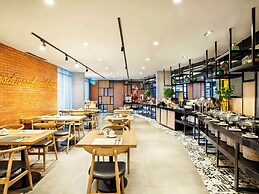 ibis Styles Bekasi Jatibening