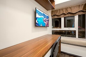 Salalem Monarchy Apartment Han Riverside