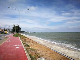 Rublom & Chomview Huahin Pranburi