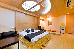 Hotel Mine - Adults Only