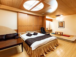 Hotel Mine - Adults Only