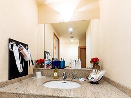 Hotel Mine - Adults Only