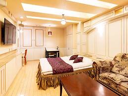 Hotel Mine - Adults Only