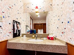 Hotel Mine - Adults Only