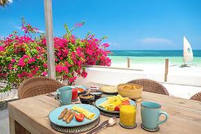 Moja Private Beachfront Suite, Amani Home Zanzibar