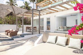 Moja Private Beachfront Suite, Amani Home Zanzibar