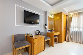 Lucky Star Hotel 146 Nguyen Trai