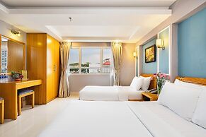 Lucky Star Hotel 146 Nguyen Trai