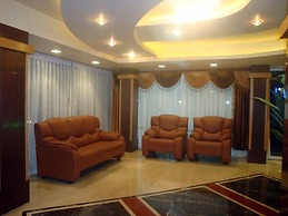 Hotel Hilltop International