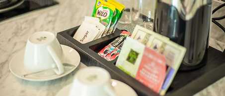 The Twin B Palace Hotel & Apartments