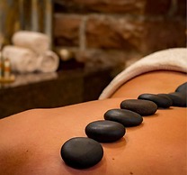 The Twin B Palace Hotel & Apartments