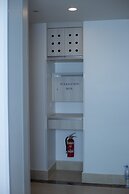 The Twin B Palace Hotel & Apartments