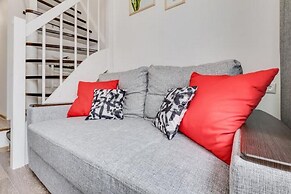 Sokroma Black Elephant Aparts