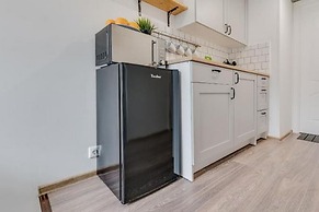 Sokroma Black Elephant Aparts