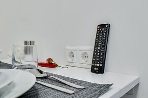 Sokroma Black Elephant Aparts