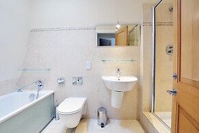 William Mews Townhouse