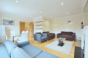 William Mews Townhouse