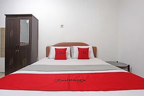 RedDoorz @ Soekarno Hatta 2