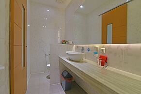 RedDoorz Plus @ Mahendradatta Denpasar