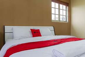 RedDoorz @ Malabar Street