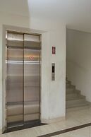 RedDoorz @ Malabar Street