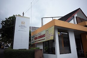 RedDoorz near Alun-alun Kota Sukabumi