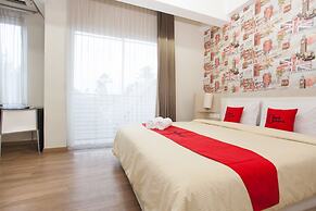 RedDoorz Plus @ Riverside Malang