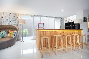 RedDoorz Plus @ Riverside Malang