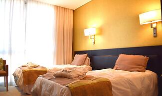 Rivera Casino & Resort