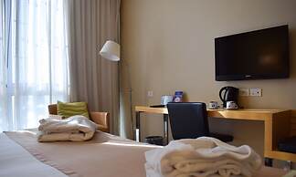 Rivera Casino & Resort