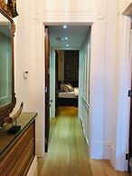 Yeoman's Row Townhouse