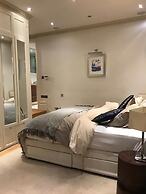 Yeoman's Row Townhouse