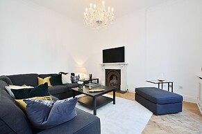 Rutland Gardens Apartment