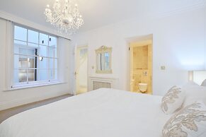 Rutland Gardens Apartment