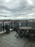 Beaufort Gardens Apartment