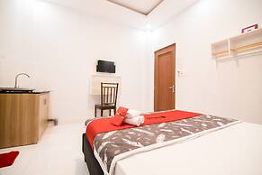 RedDoorz near Saigon Zoo