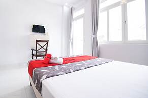 RedDoorz near Saigon Zoo