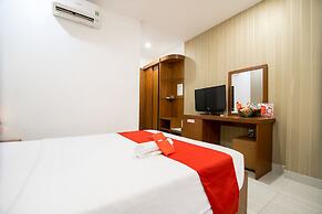 RedDoorz Plus @ Trung Son Residence