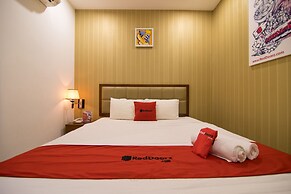 RedDoorz Plus @ Trung Son Residence