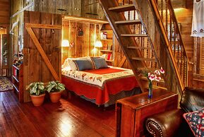 Kuebler Waldrip Haus B&B