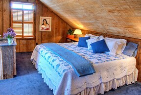 Kuebler Waldrip Haus B&B