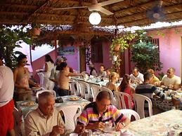 Hostal D Oleo Méndez