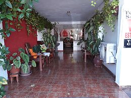 Hostal D Oleo Méndez