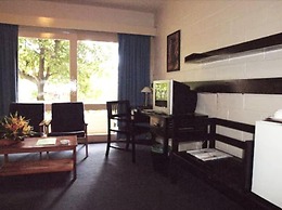 Solomon Kitano Mendana Hotel