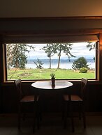 The Bluff on Whidbey B&B