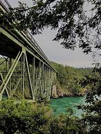 The Bluff on Whidbey B&B