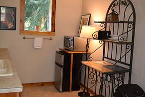 The Bluff on Whidbey B&B