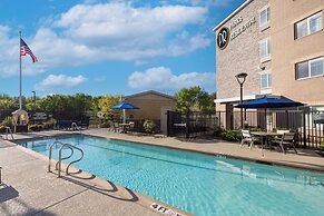 Parks Residential -Richardson